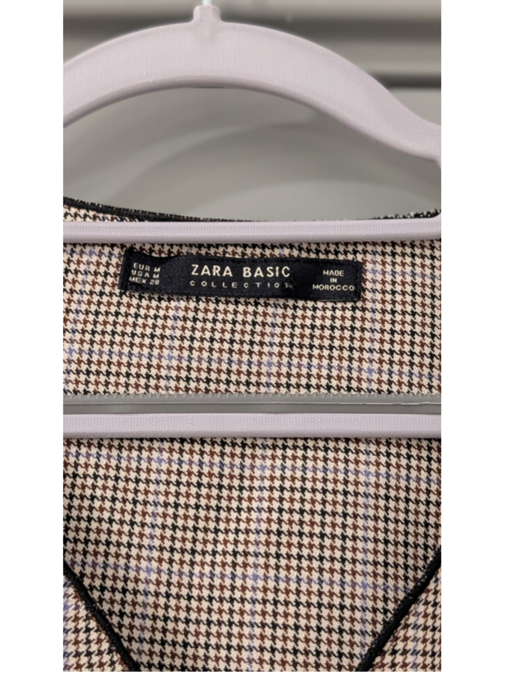 Women's Zara Basic Plaid Blouse Size M Beige Brown Tie Sleeve - Picture 4 of 8